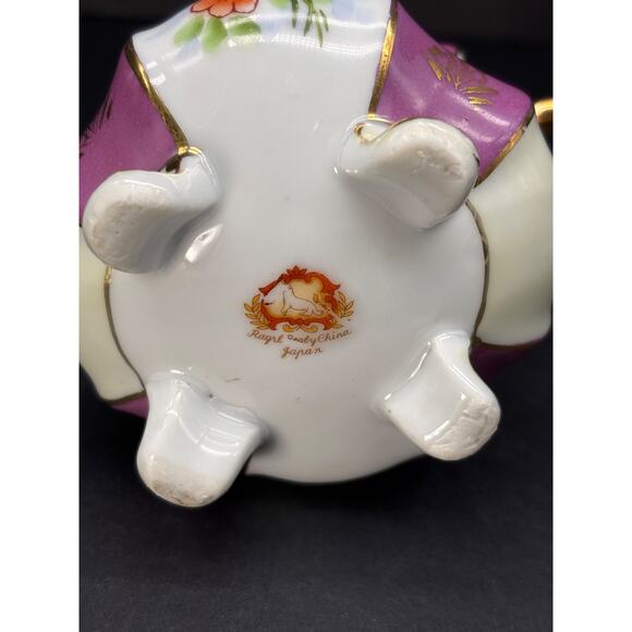 Vintage Royal Sealy 4 Footed Tea Cup Only Luster ware Gold Trim Japan - Picture 16 of 16